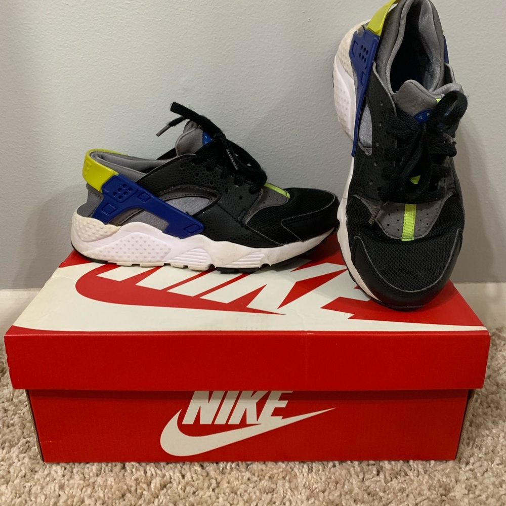 Boys Nike Huarache Run
